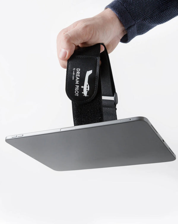 Dream Pilot Magic Kneeboard for MagSafe Devices