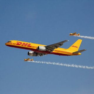 Diecast Model Aircraft 1:400 - DHL Boeing 757