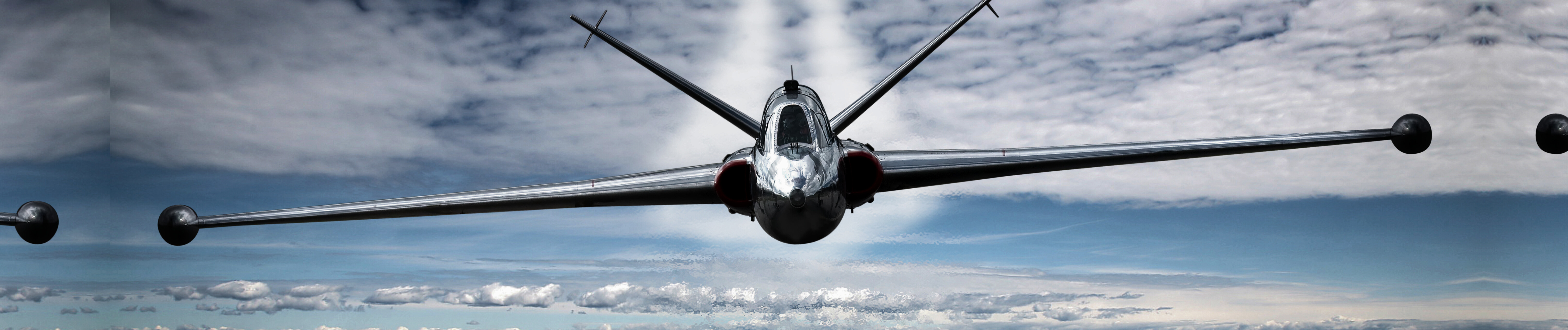 Flight Bags, Cases & Luggage