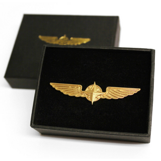 Design 4 Pilots Gold Wings Badges and Pins by Design 4 Pilots | Downunder Pilot Shop