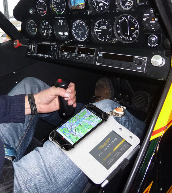 Design 4 Pilots i-Pilot Phone Kneeboard Plus