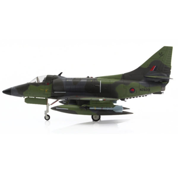 Hobby Master RNZAF A-4K Skyhawk “Lizard Scheme” NZ6201 Aircraft Models by Hobby Master | Downunder Pilot Shop