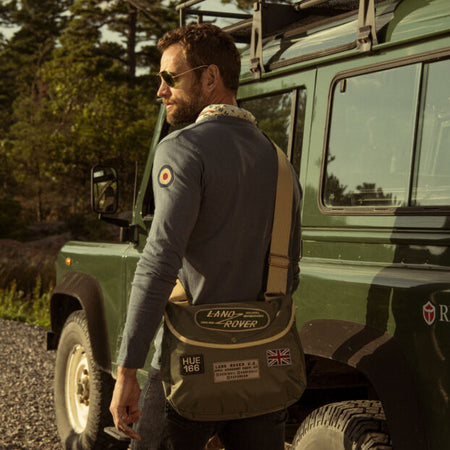 Red Canoe Land Rover Shoulder Bag - Khaki